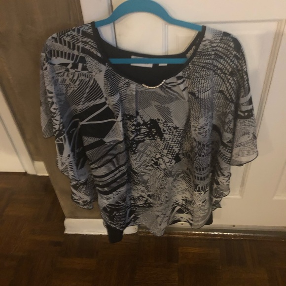 Women’s Plus Size Clothing - Picture 3 of 8